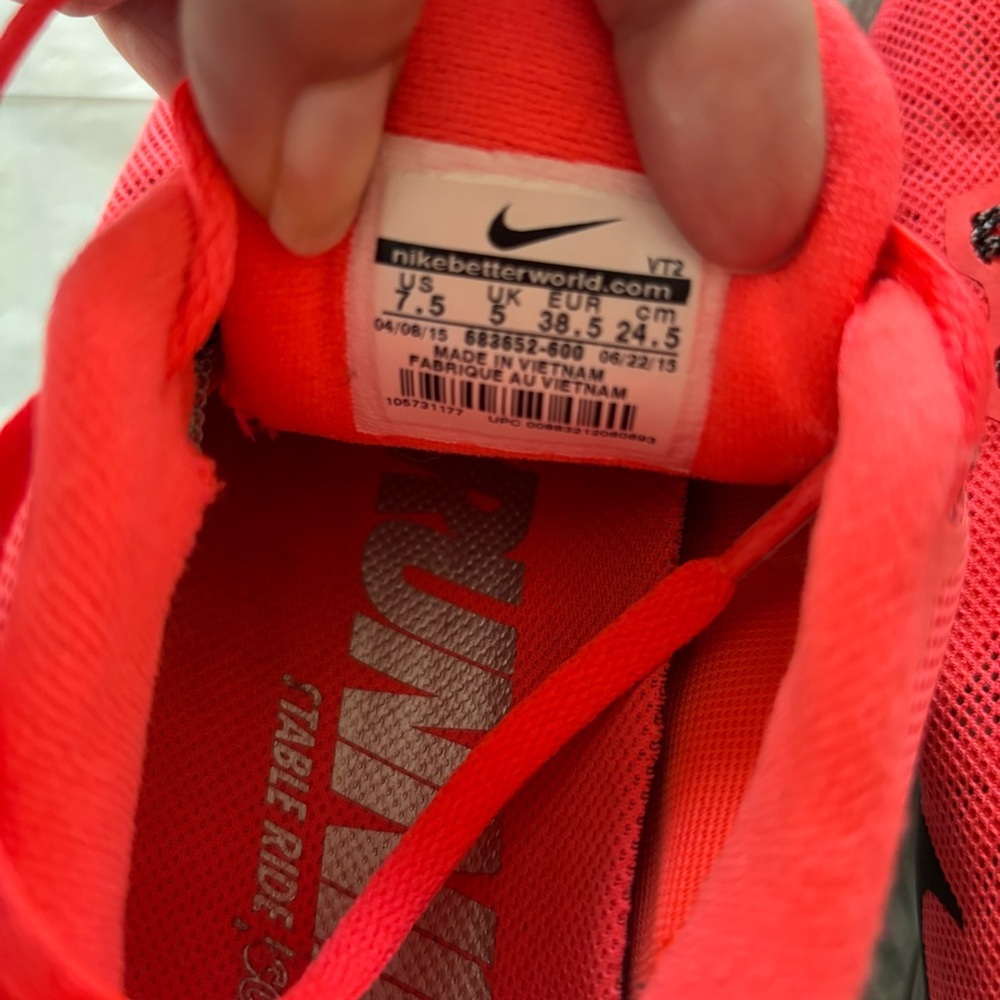 Nike Lunarglide 6 Pink Black Sneakers SZ 7.5 Worn 1X Indoors - Picture 7 of 13
